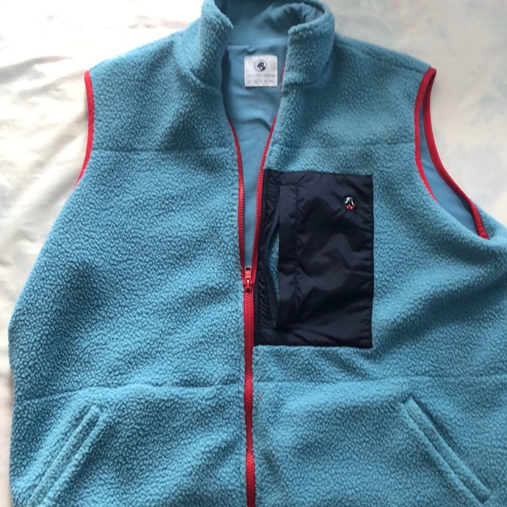 Southern Proper fleece vest size M
